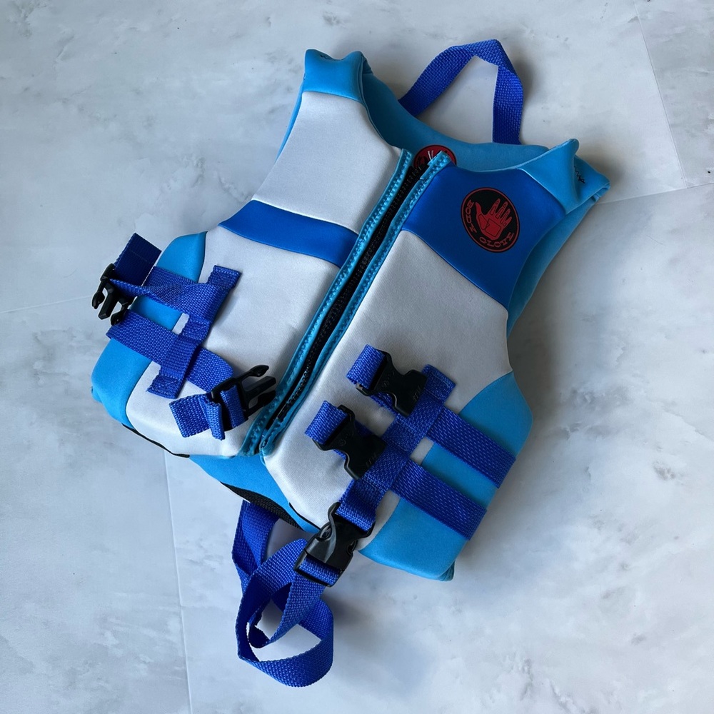 Body glove kids’ Evoprene PFD/Life Jacket, Blue.